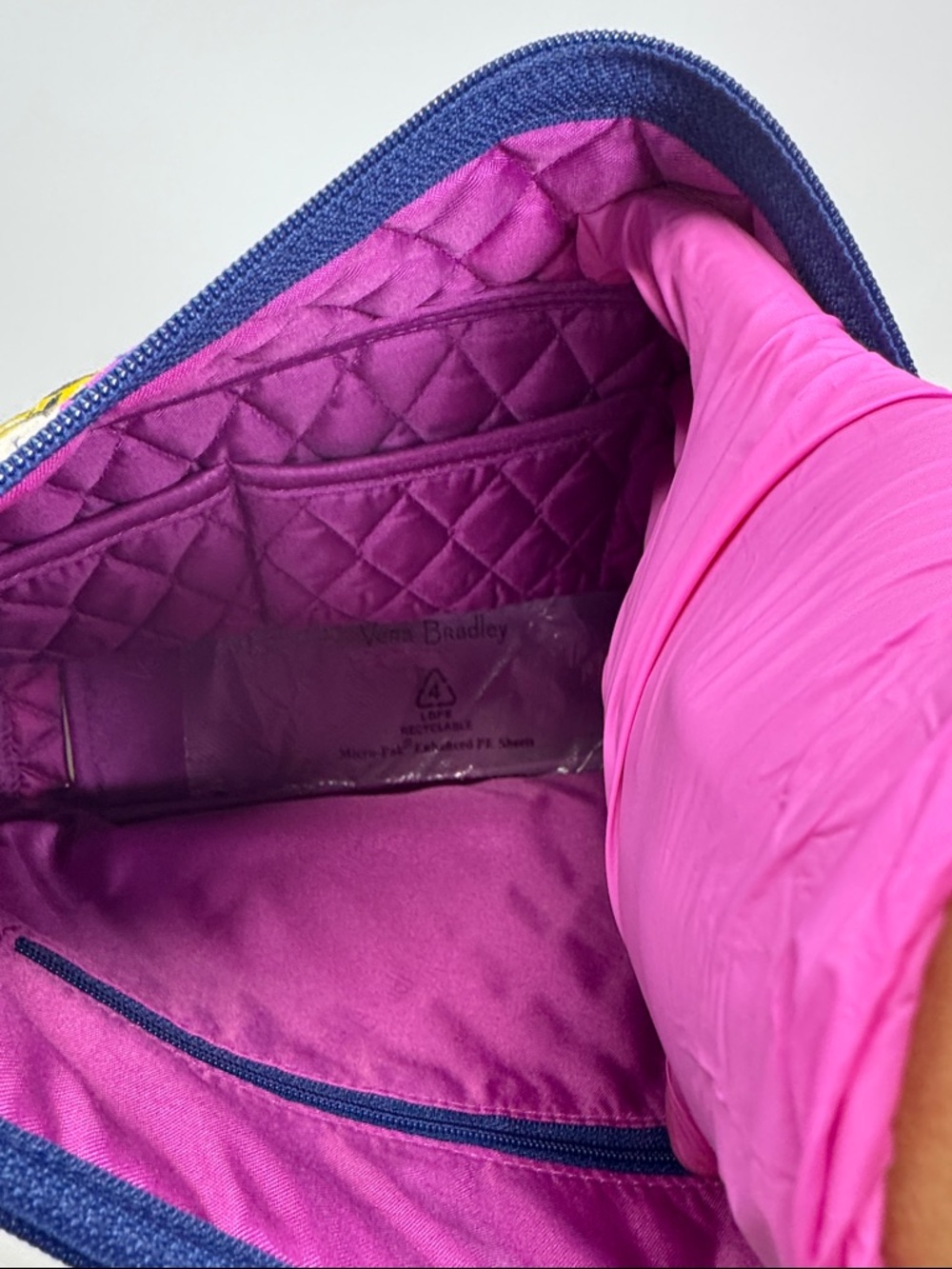 Vera Bradley Quilted Crossbody African Violet Retired - Picture 6 of 10